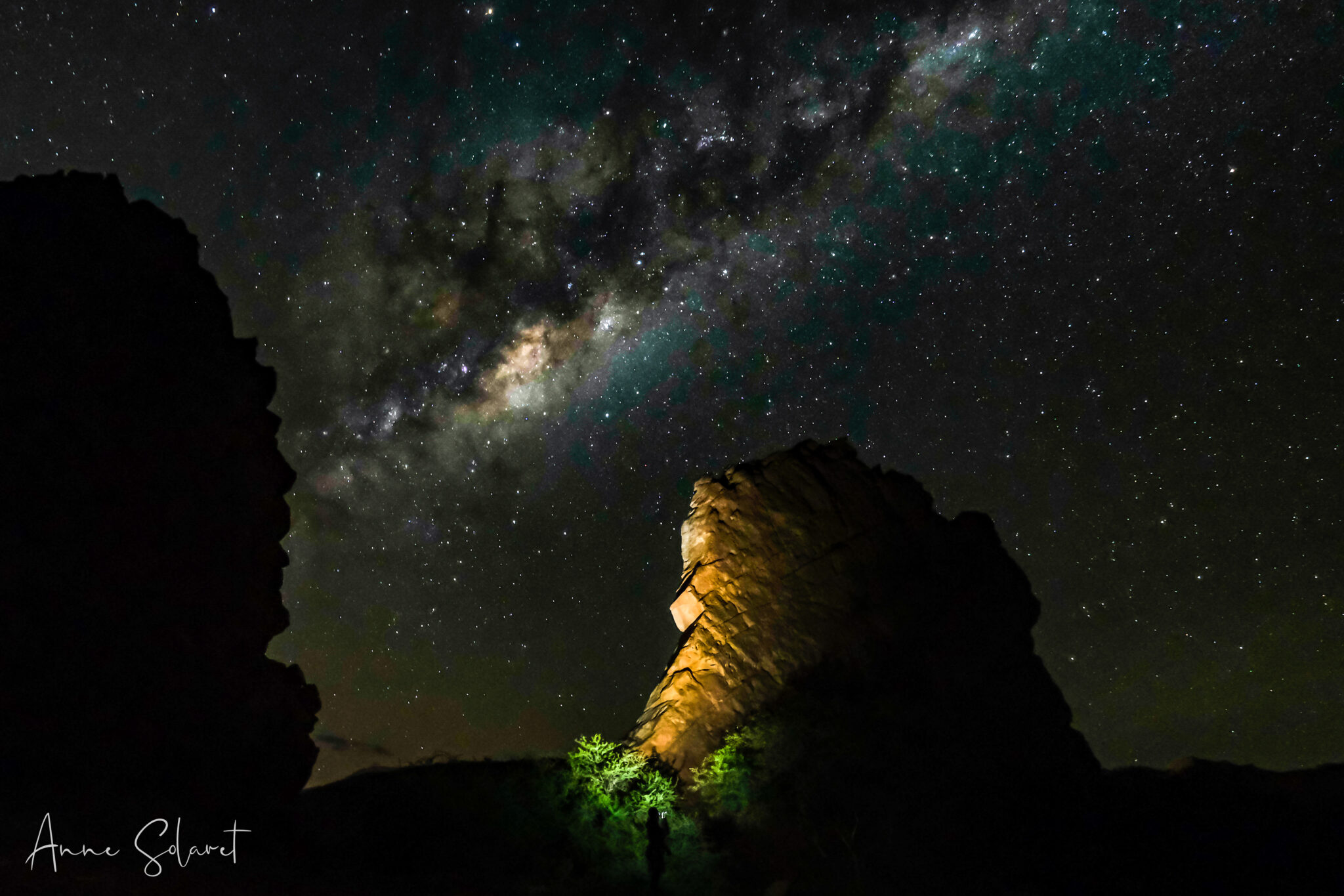 Imaginomades-Bolivie-Tupiza-Puerta-del-Diablo-nuit-etoiles-Voie-lactee-signature